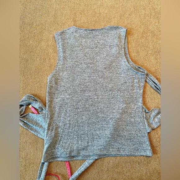 Gap Wrap Vest Top size Large - Picture 8 of 11